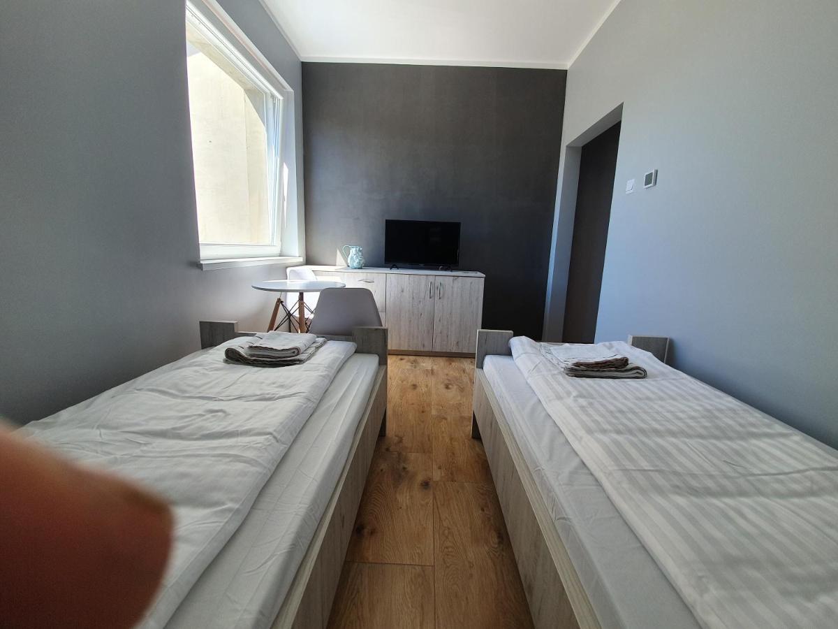 Hostel Agma Jasien  المظهر الخارجي الصورة