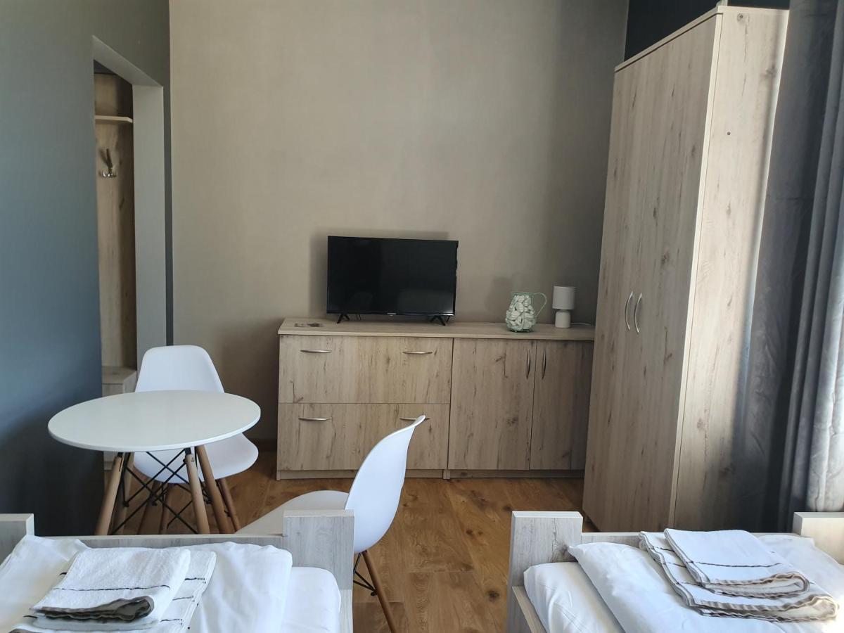 Hostel Agma Jasien  المظهر الخارجي الصورة