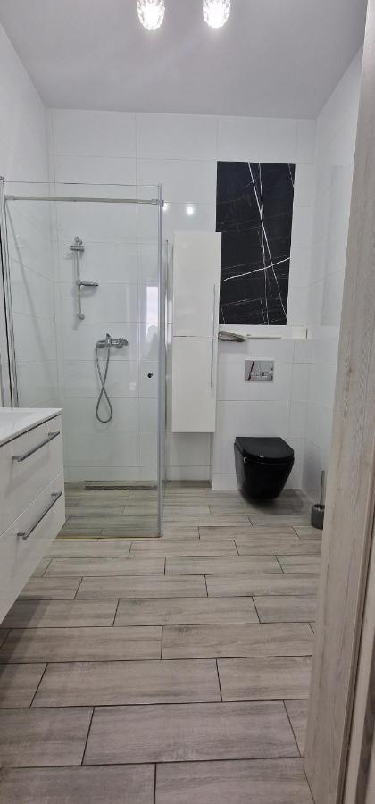 Hostel Agma Jasien  المظهر الخارجي الصورة